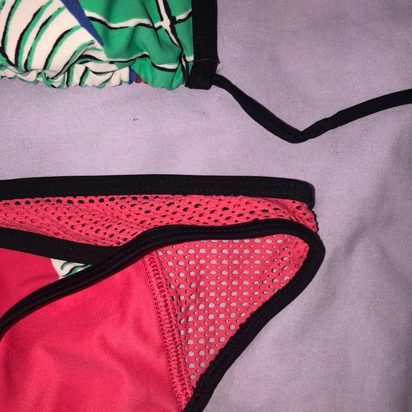 Aerie Tropical Bikini - Picture 3 of 4